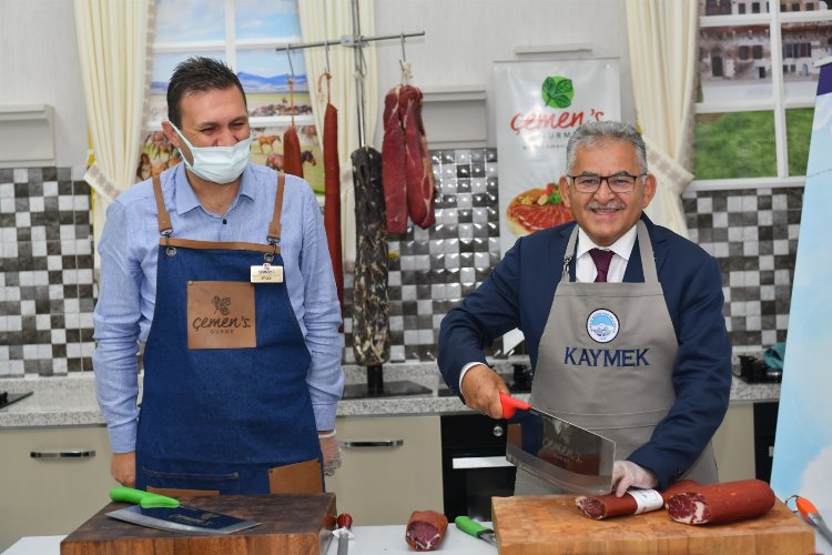 KAYMEK’ten pastırma doğrama kursu