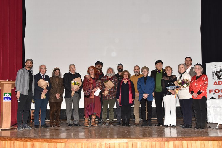 İzmir Foça’da Attila İlhan anıldı