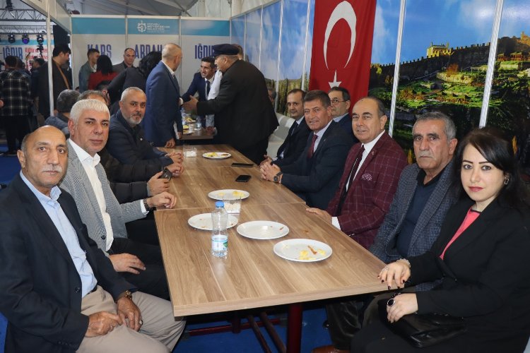 İzmit Belediyesi’nden ‘yöresel’ ziyaret