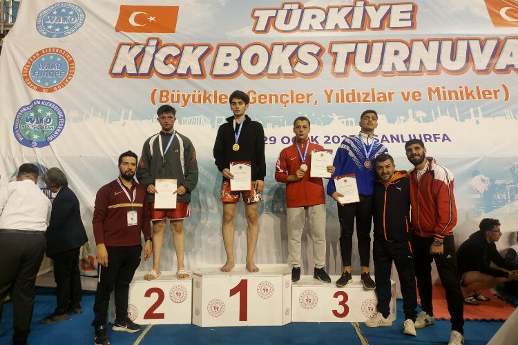 Pazaryerispor ‘Kick Boks’a damga vurdu