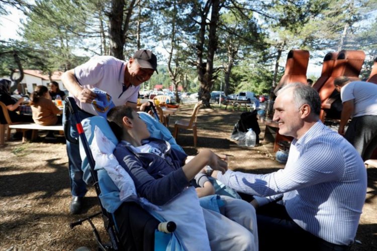 Bursa İnegöl’de çalışanlar aile pikniğinde buluştu