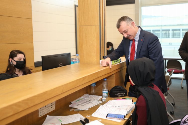 Kocaeli’de geleceğin akademisyenlerine özel ilgi