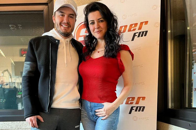 Mustafa Ceceli: “En zor çalıştığım sanatçı kendim”