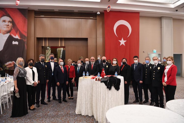 Kayseri Valisi’nden polis teşkilatına kutlama mesajı