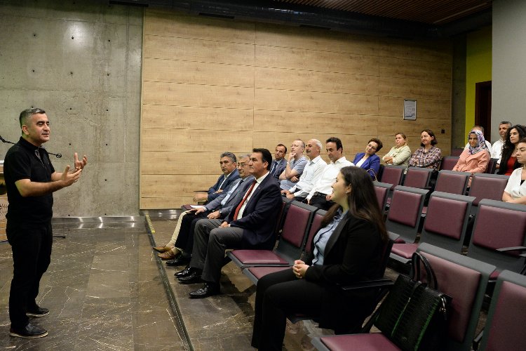 Bursa Osmangazi’de ‘krizle baş etme yolları’ anlatıldı