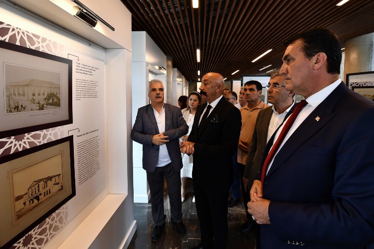 Bursa Osmangazi’den Ulu Hakan’a vefa sergisi
