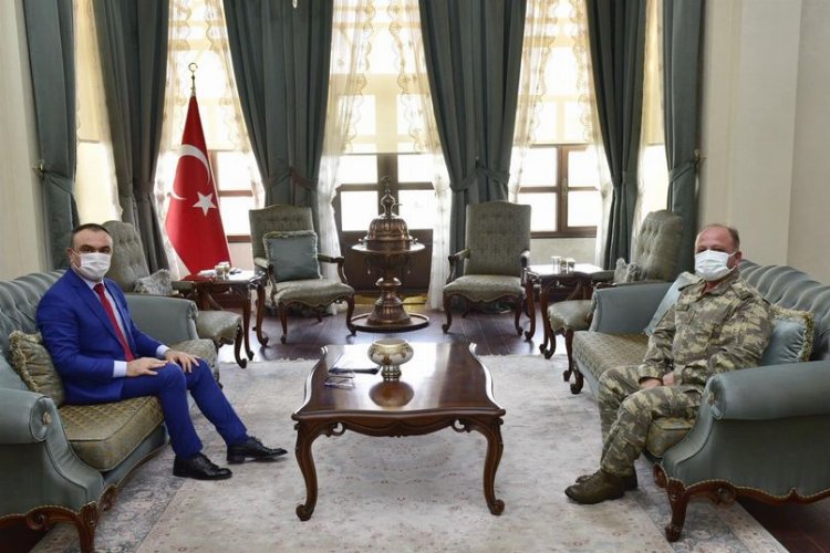Tuğgeneral Oruçoğlu’ndan, Vali Soytürk’e ziyaret