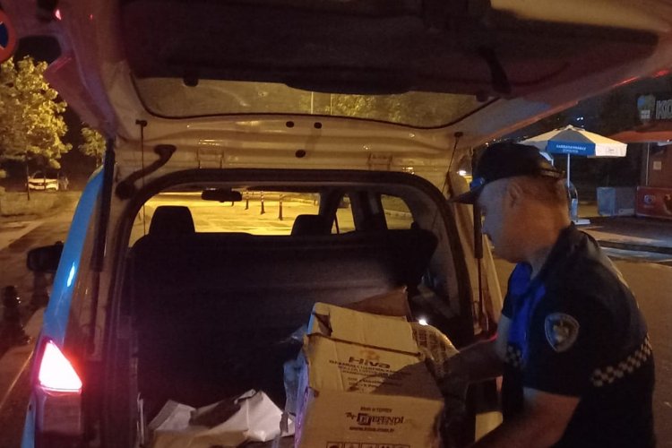 Kocaeli’de yaralı martıya şefkat eli