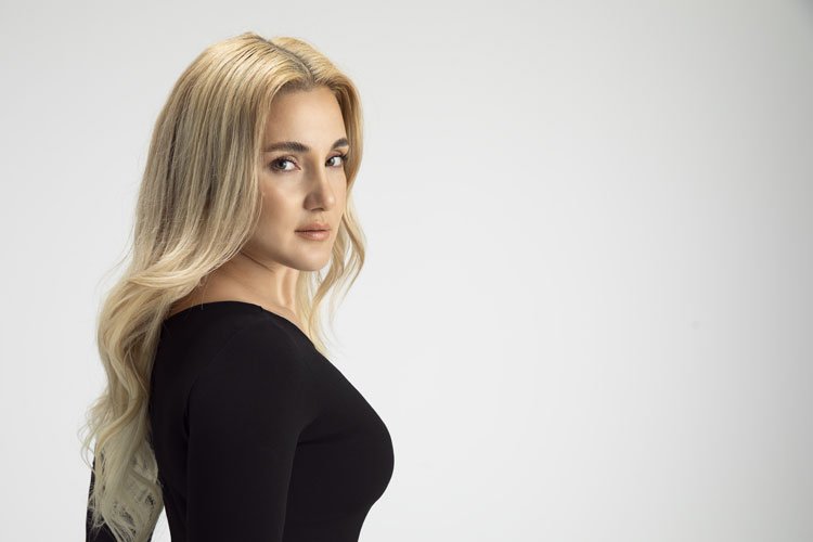 Ezgi Ayçe ‘Hayırdır’ ile tam not aldı