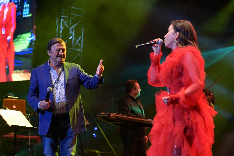 Uluslararası Bursa Festivali’nde ustalar geçidi