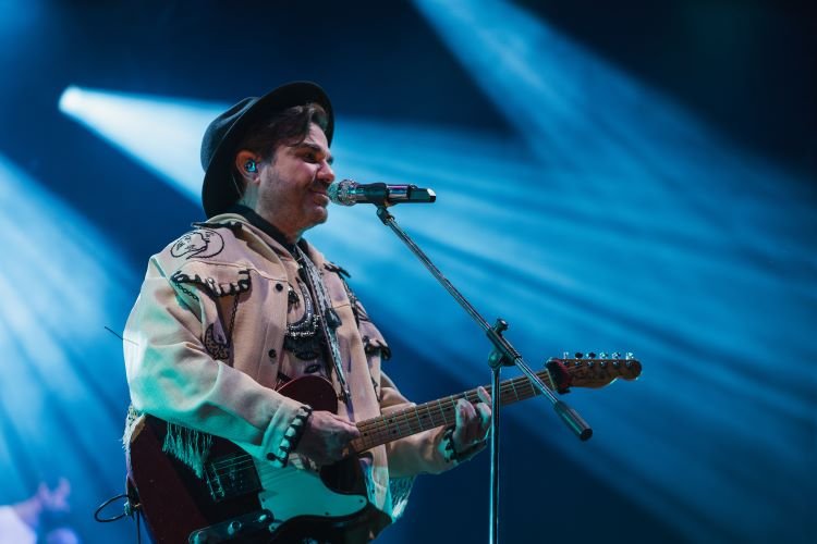 Alaçatı Ot Festivali’nde Kenan Doğulu rüzgarı