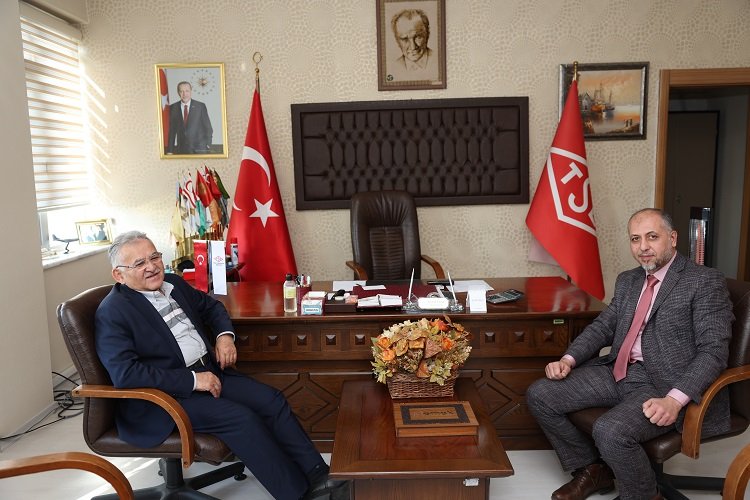 Memduh Büyükkılıç’tan TSE Kayseri’ye ziyaret