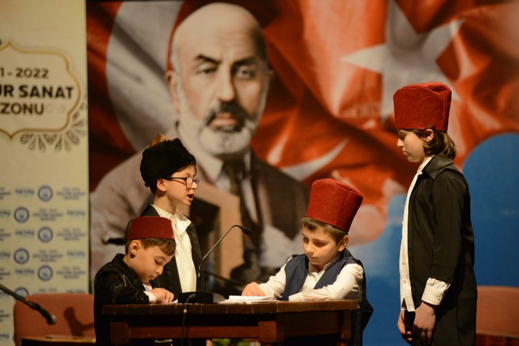 Bursa Yıldırım’da ‘İstiklal Şairi’ anıldı