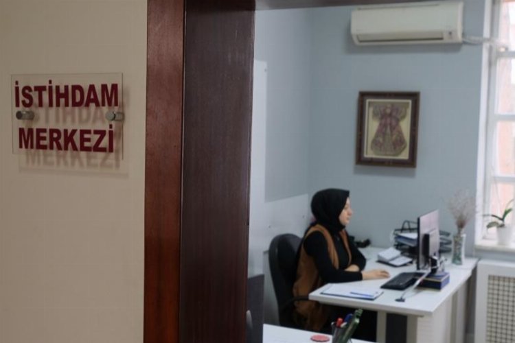 Depremzedelere evlerini açan İnegöl’de istihdam seferberliği