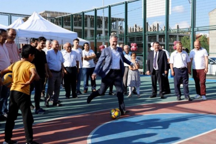 Bursa İnegöl’de Cumhuriyet Mahallesi yeni yaşam alanına kavuştu