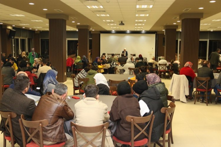 Miraç Kandili’nde depremzedelerle dualar edildi