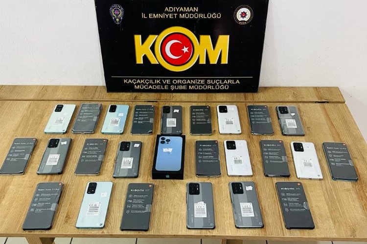 Adıyaman’da gümrük kaçağı telefonlara el konuldu