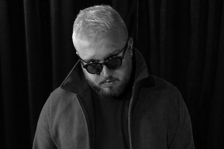 Zeyd’den ayrılık şarkısı