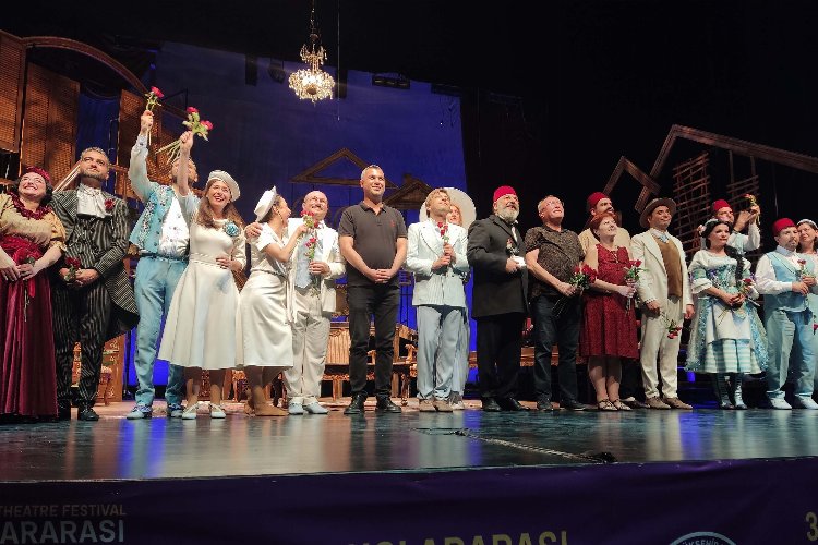 ‘Radyo-yu Hümayun’ Denizli’de tam not aldı