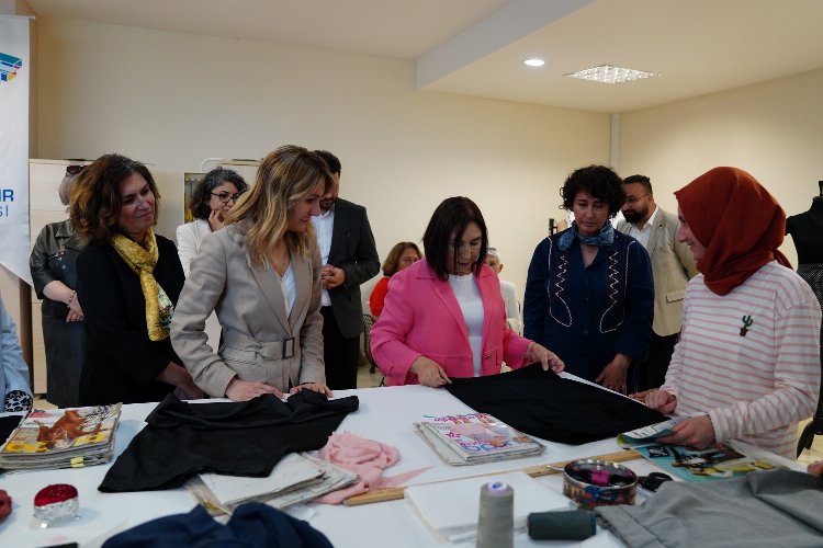 Beylikdüzü’nün ‘Beslenme Saati’ İzmir’de de uygulanacak