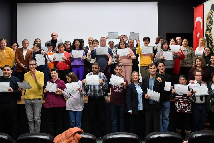 İstanbul Beylikdüzü’nde ‘özel’ karne