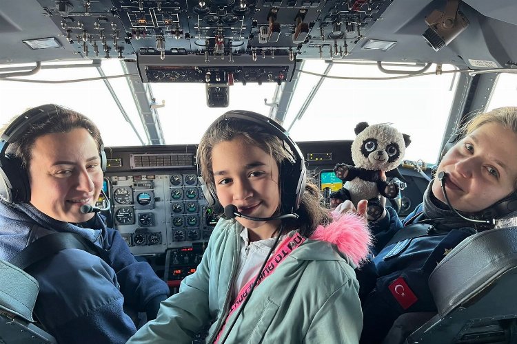 Depremzedeli çocuklara ‘Hava’ morali