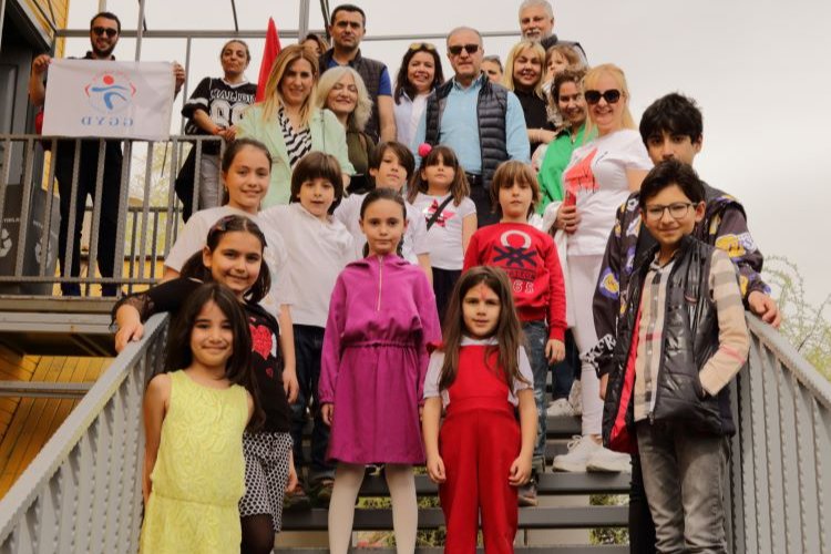 GGYD Başkanı Allıoğlu: “Dünya lideri Atatürk’ün vizyonunu çocuklarımıza aşılamaya çalışıyoruz”