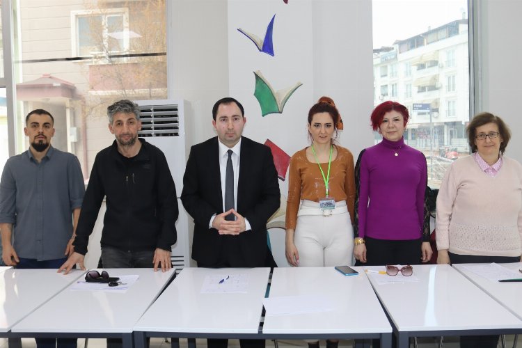 İzmit’te 23 Nisan Şiir Yarışması sonuçlandı