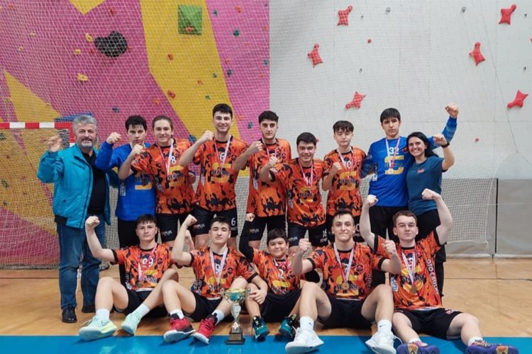 Zonguldak’taki hentbol maçlarına Bursa imzası