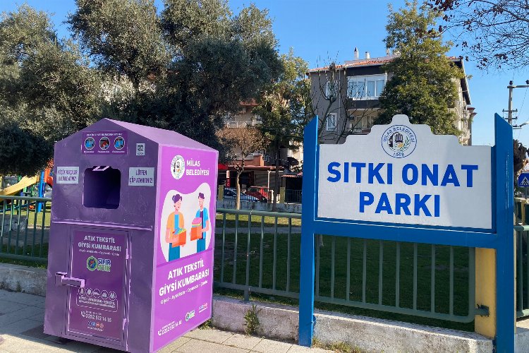 Muğla Milas’ta atık giysiler kumbaraya